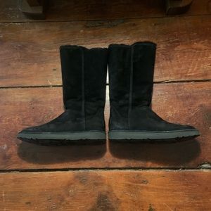 Ugg Abree II black tall boots